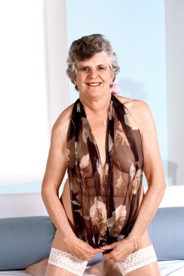 Granny Steph Dumont