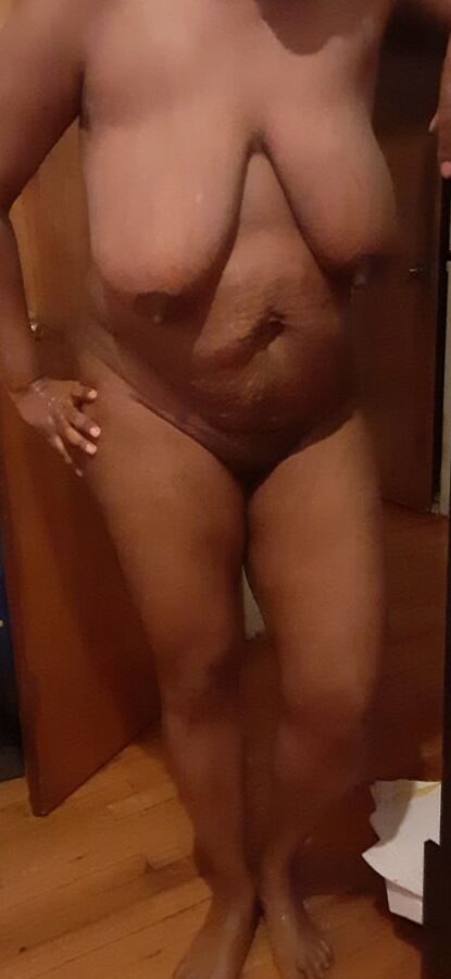 RANDOM NUDES