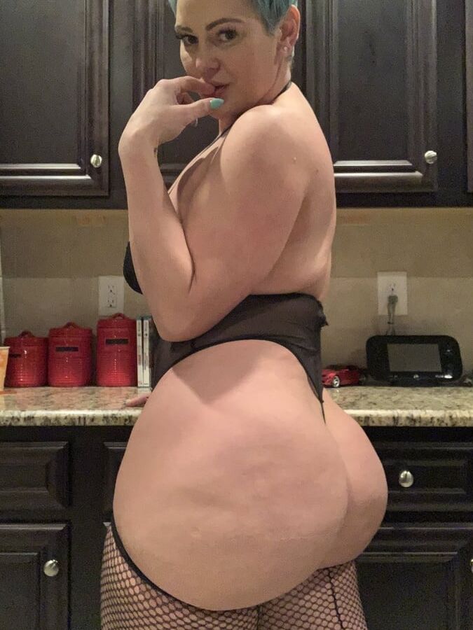 Random Cellulite ass