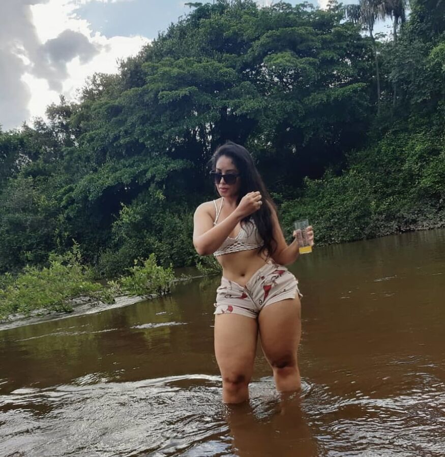 PUTA DO INSTAGRAM: Thays Miller