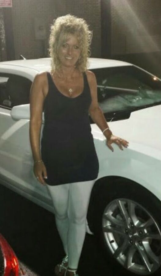 Blonde MILF From Delaware