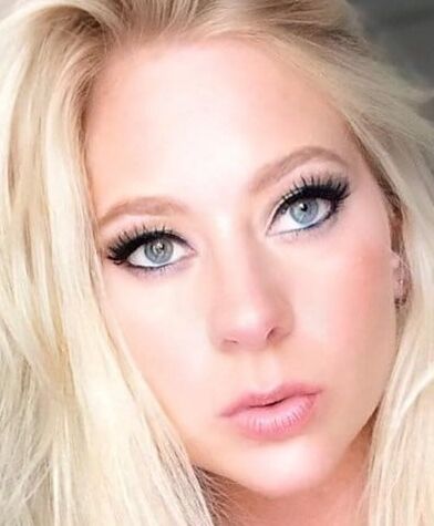 How Would You Fuck This Hot Dental Assistant? Comment