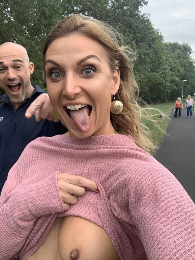 titty flash tuesday!