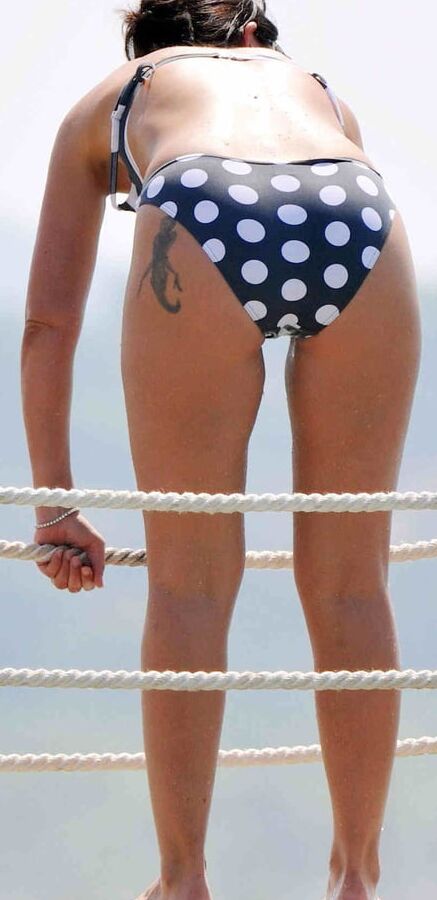 Davina McCall, just her arse, bum