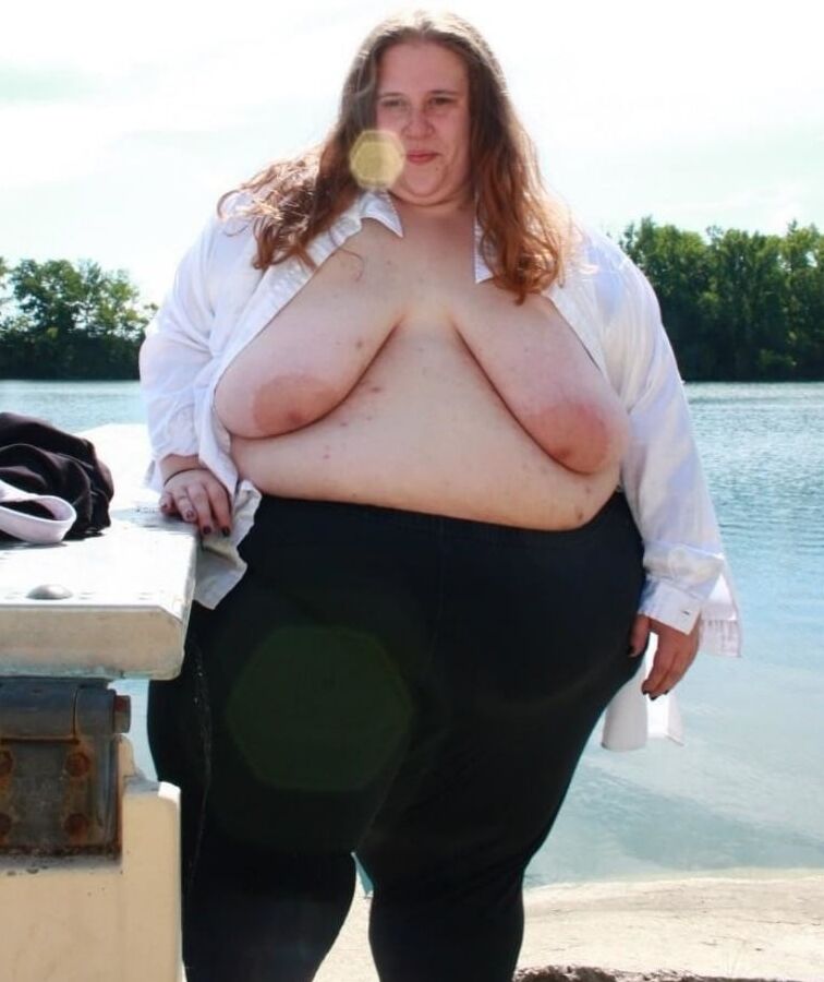 Bbw mix (Flashing tits)