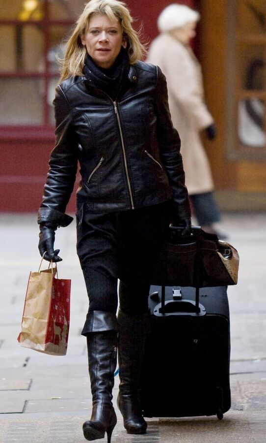 Female Celebrity Boots &amp; Leather - Hannah Waterman
