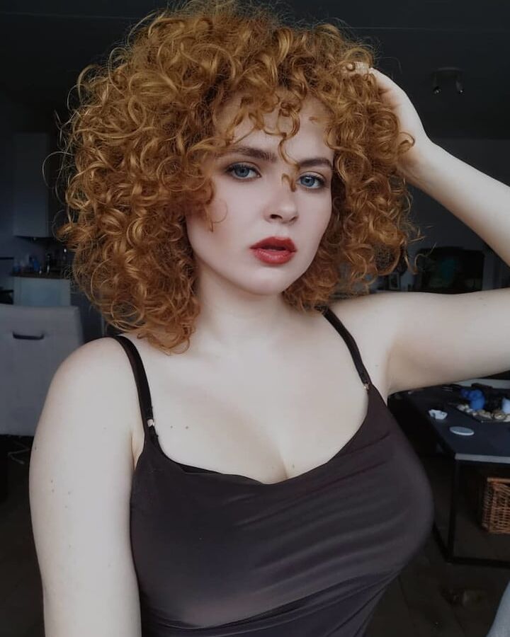 Curly Redhead Fabienne
