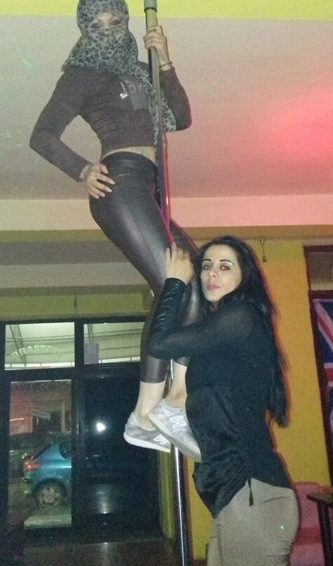 ROU ROMANIAN MILFS REAL STRIPPER, HOOKER AND MOM