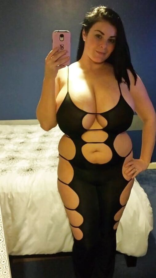 Big Tits Gallery