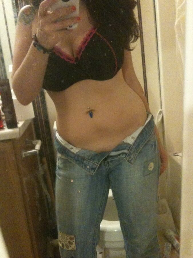 BoobsSelfie