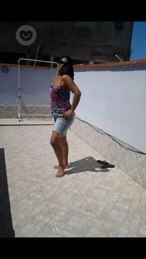 Dnielle - Puta Badoo