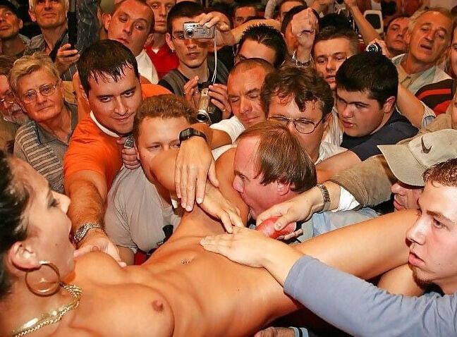 STRIPPERS RISKING GROPING AND TICKLING