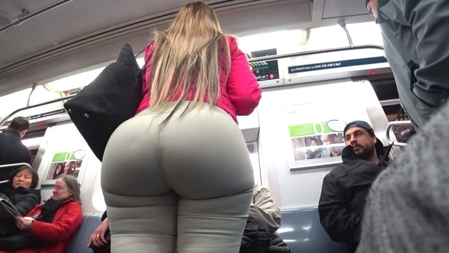 Big Tits and Big Ass !PICS!