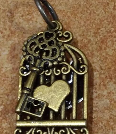 Nice jewelry for hot wives