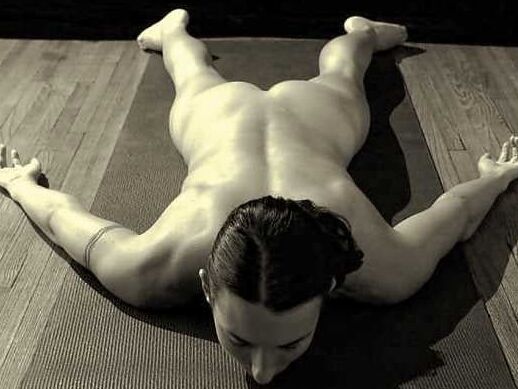 POSTURES DE SOUMISE