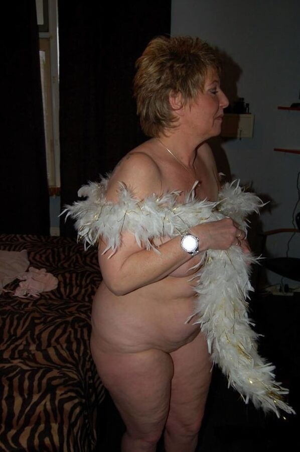 sexy mature woman $