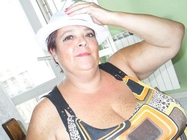 Maria Esposito ... Faceb