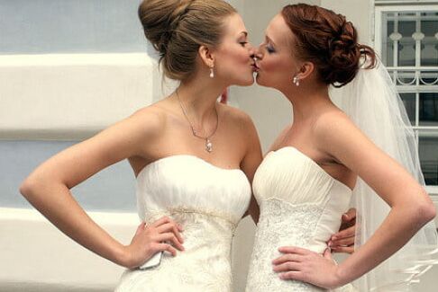 Brides