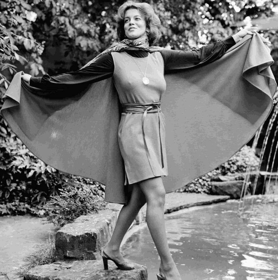 Ann-Margret Pokies and Cameltoe