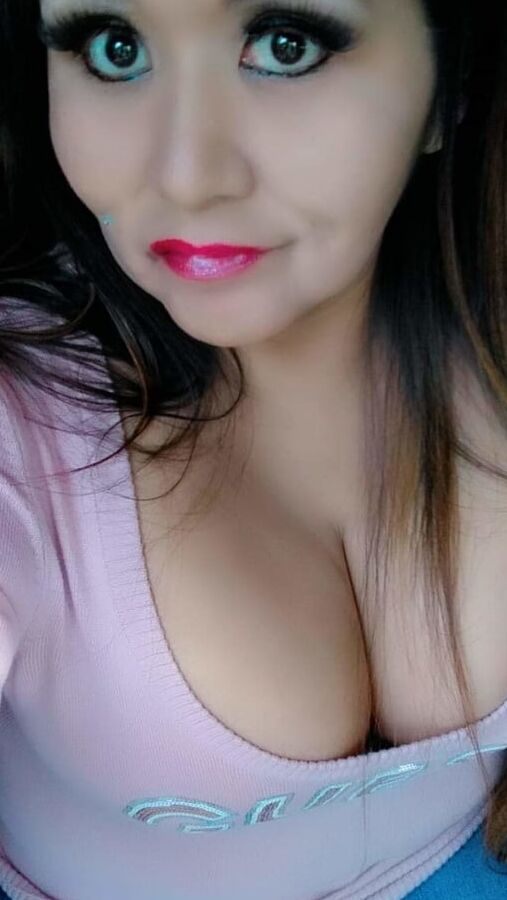 Slutty cum face (Andrea Aaliyah Wilson) A Facebook fuck toy