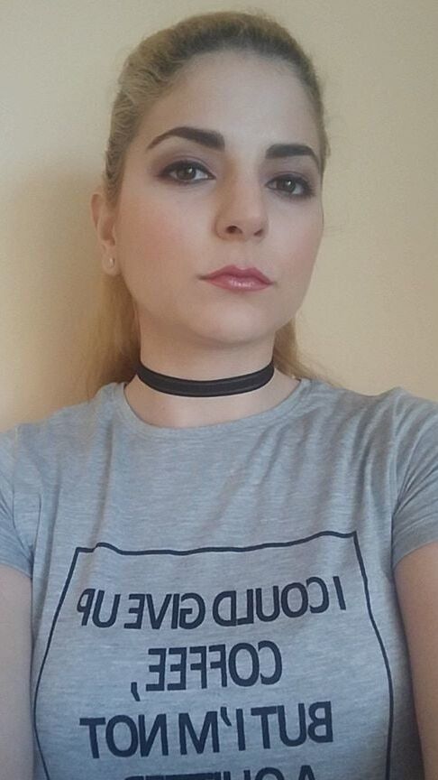 Srpska fufica za jako guzenje - fille serbe pour chien dur