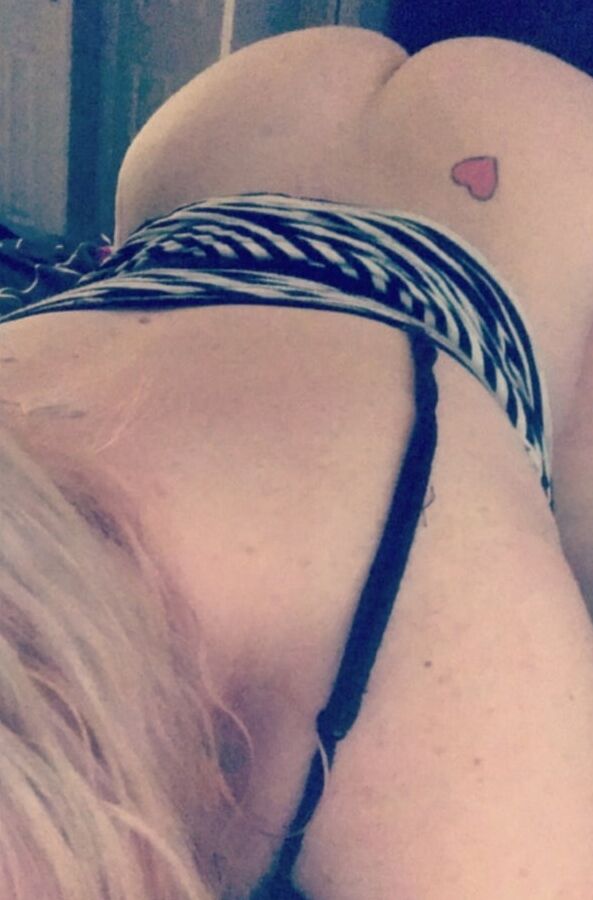 Arse&;s pics sent to me