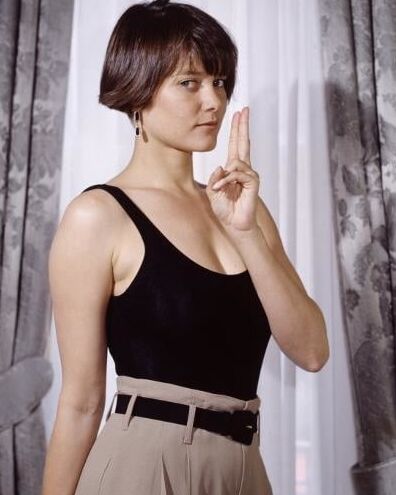 Celebrity Hot - Carey Lowell
