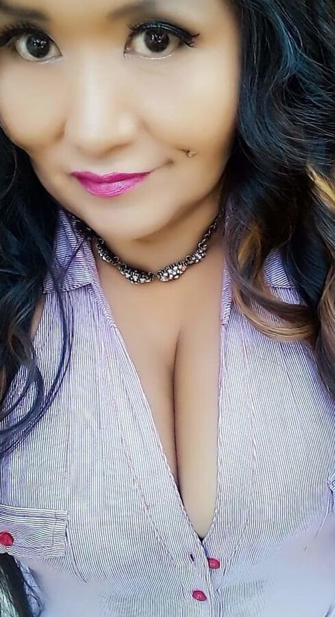 Slutty cum face (Andrea Aaliyah Wilson) A Facebook fuck toy