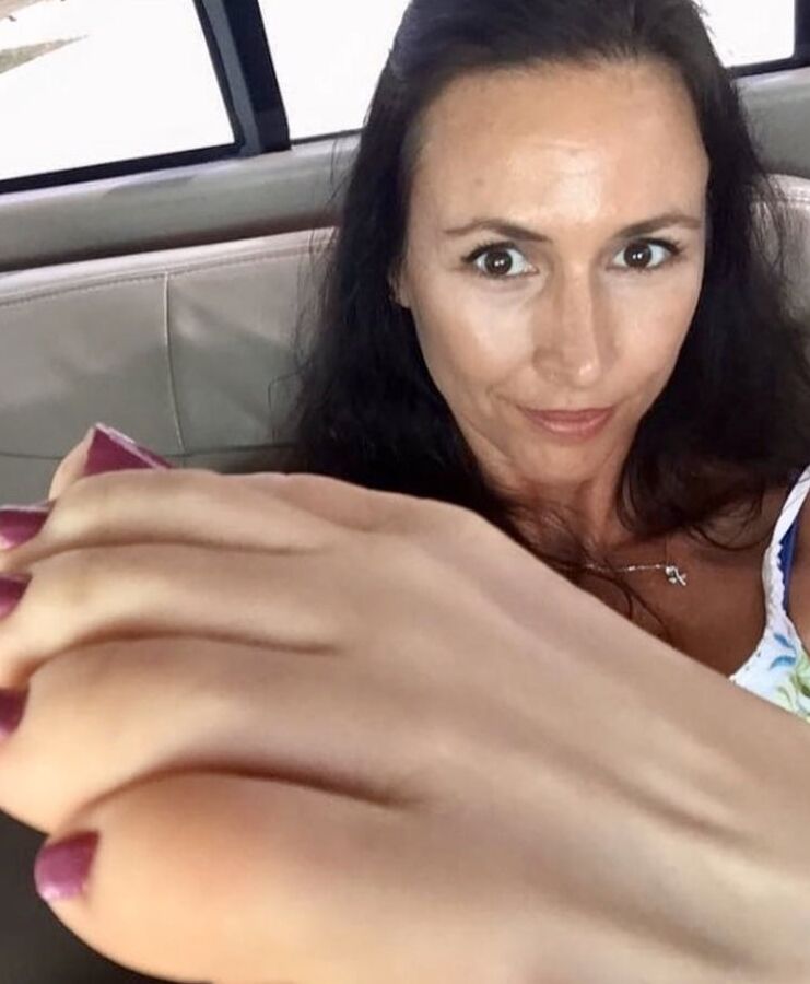 Sexy feet