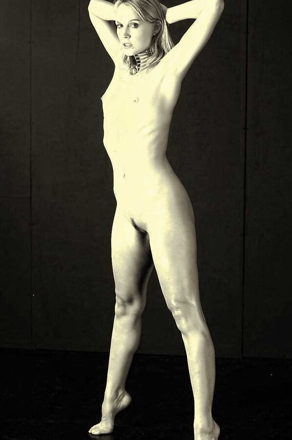 POSTURES DE SOUMISE