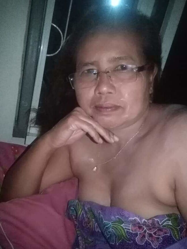 Janda tetek besar puki besar