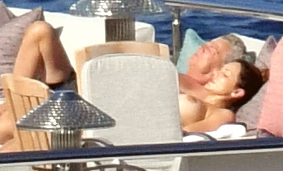 Katharine McPhee topless Capri jul