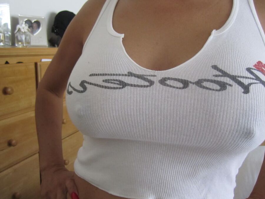 Hot big tits brunette milf