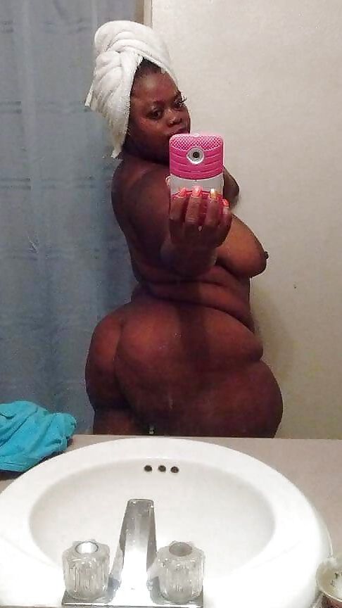 More BBW-selfies