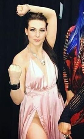 Elize Ryd jerk material