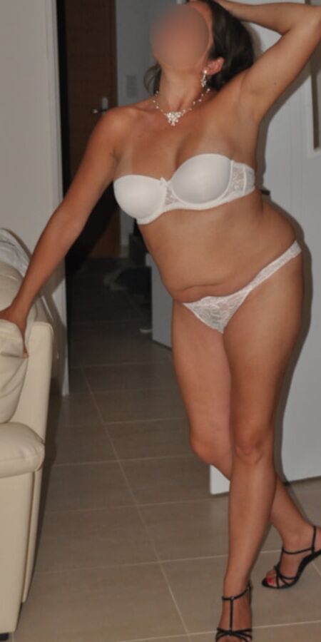 Bride lingerie