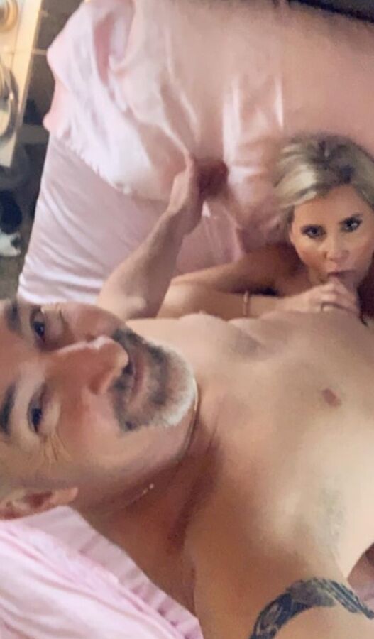 Women Need Exposure - MILF on Display