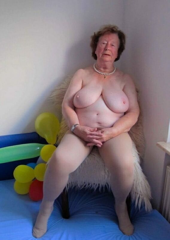 Matures &amp; Grannies