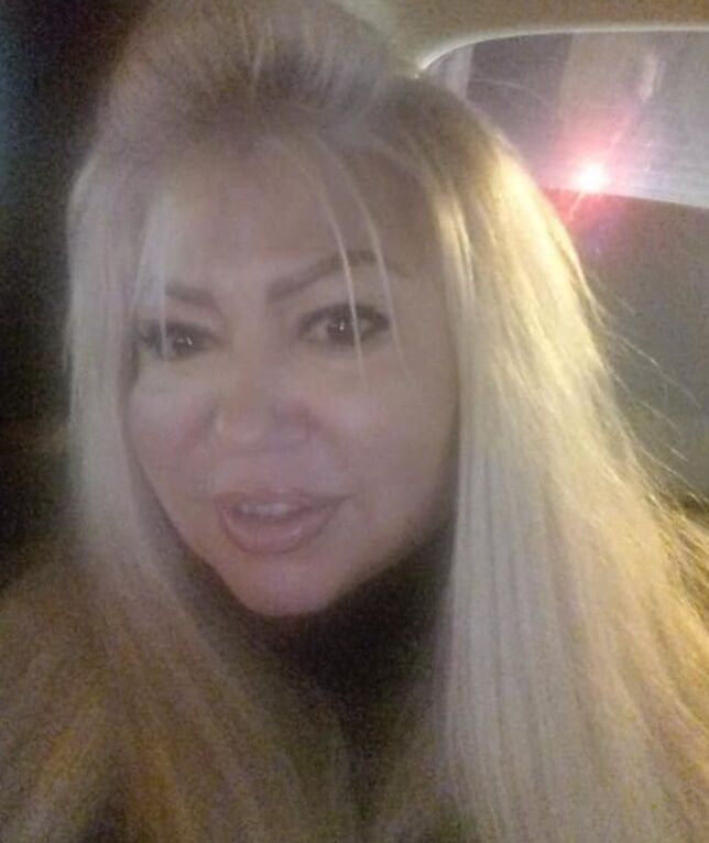 ROU ROMANIAN MILFS SLUT MOM IS A ESCORT IN THE US
