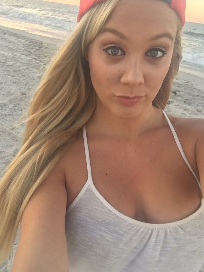 Blonde Patriots Fan