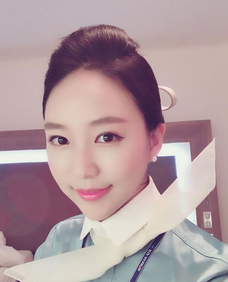 Korean air hostesses