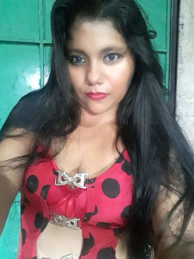 Mariela, a sexy mature, dirty, bitch and perverse to fuck