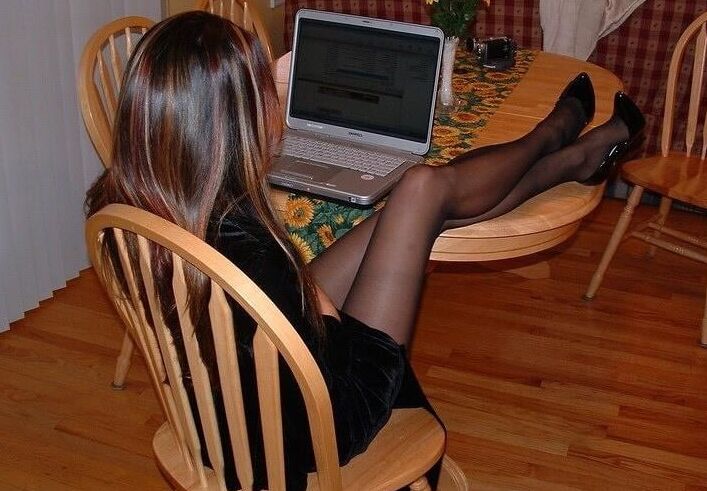 CROSSED LEG SITTING