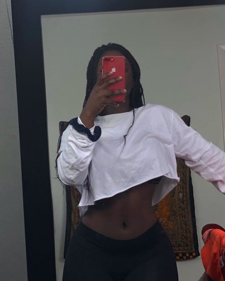 Curvy Black Babe Hogoe