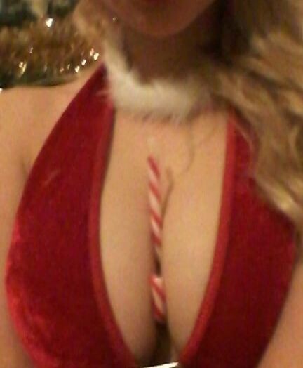 Blonde exposed fully slut model perfect body mass favs