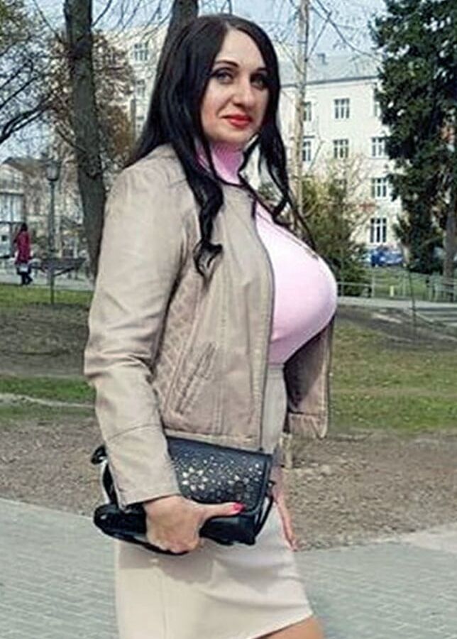 wanna see her in action?