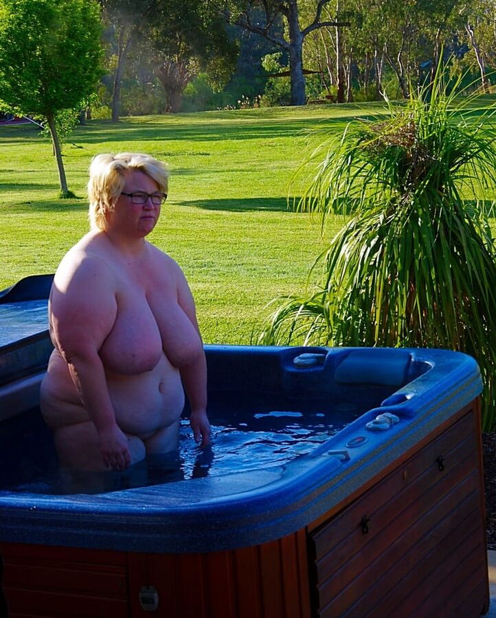 Bbw mix (Chelle)