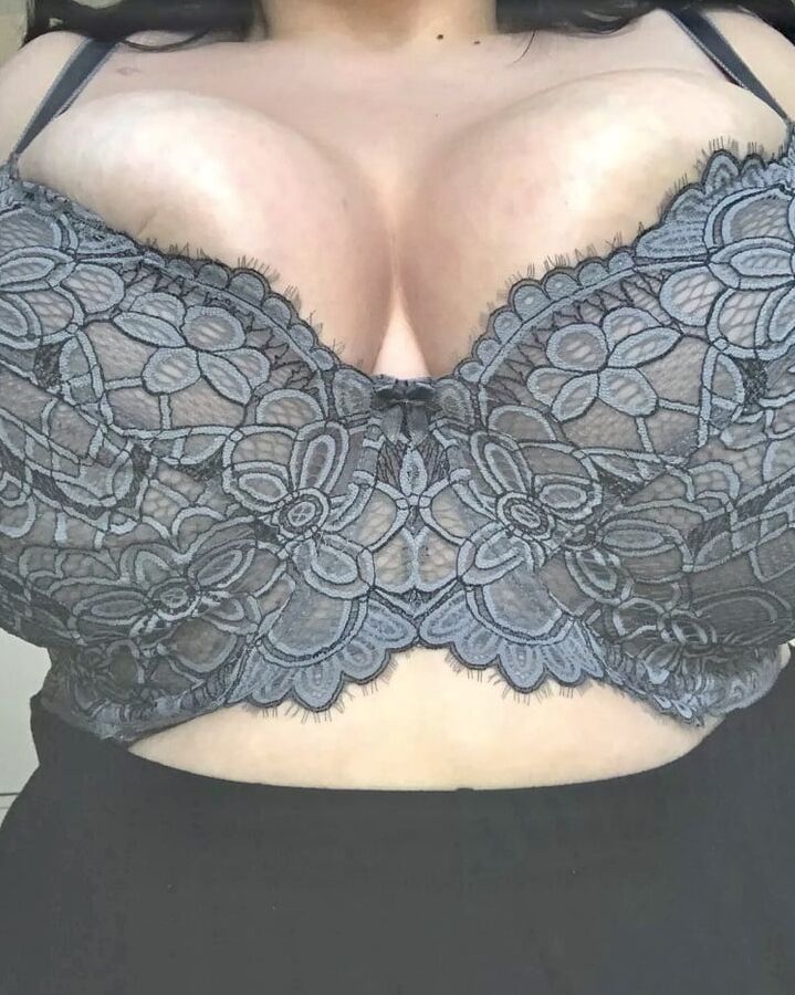 Bidding site bras