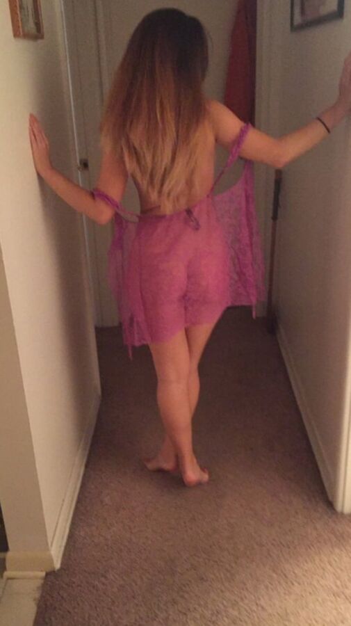 Fit couple love to be exhibitionist on web