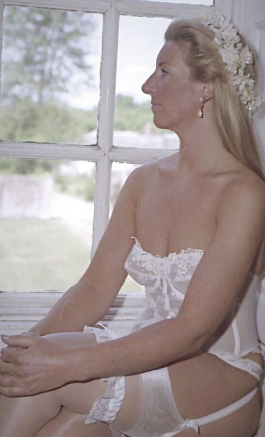 Bride lingerie